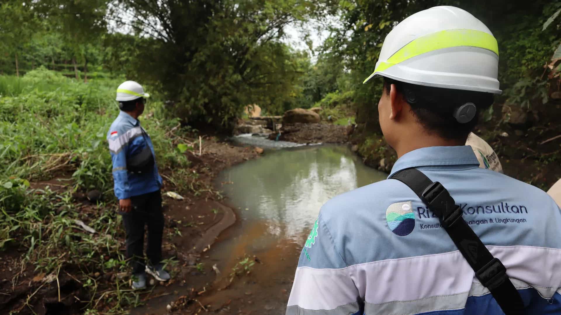 Peninjauan Aliran Sungai